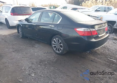 2015 Honda Accord Sport z USA, uszkodzony, nr VIN 1HGCR2F58FA213963